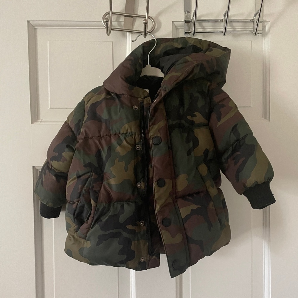 Zara Camo puffer, 9/12 months